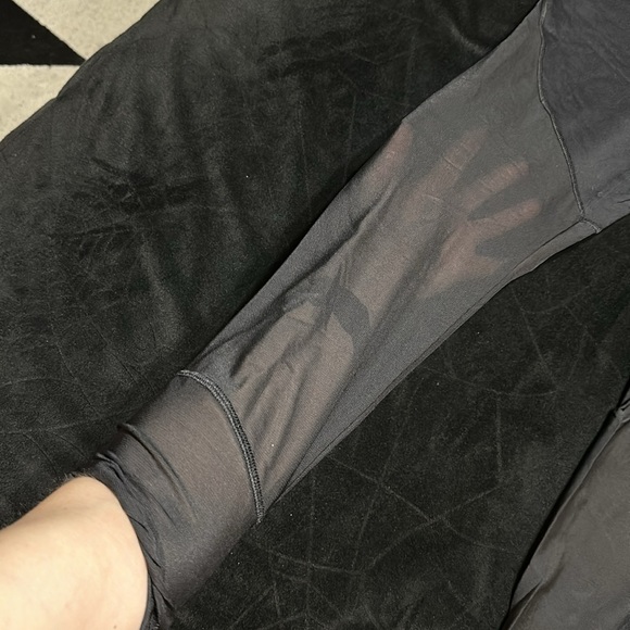 Forever 21 Athletic Leggings, Med - Picture 2 of 5